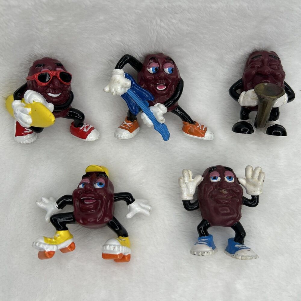 California Raisins Figures Lot of 5 Vintage Collectibles Nostalgia Guitar Surf